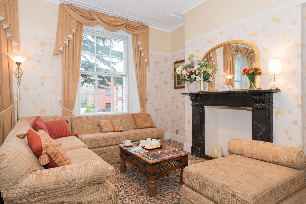 Clock Tower Hotel Exeter Luaran gambar